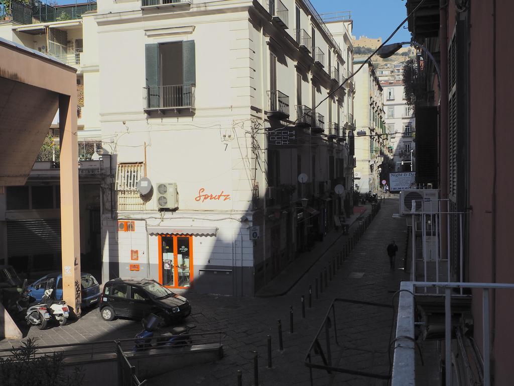 La Dimora Di Chiaia Apartment Naples Luaran gambar